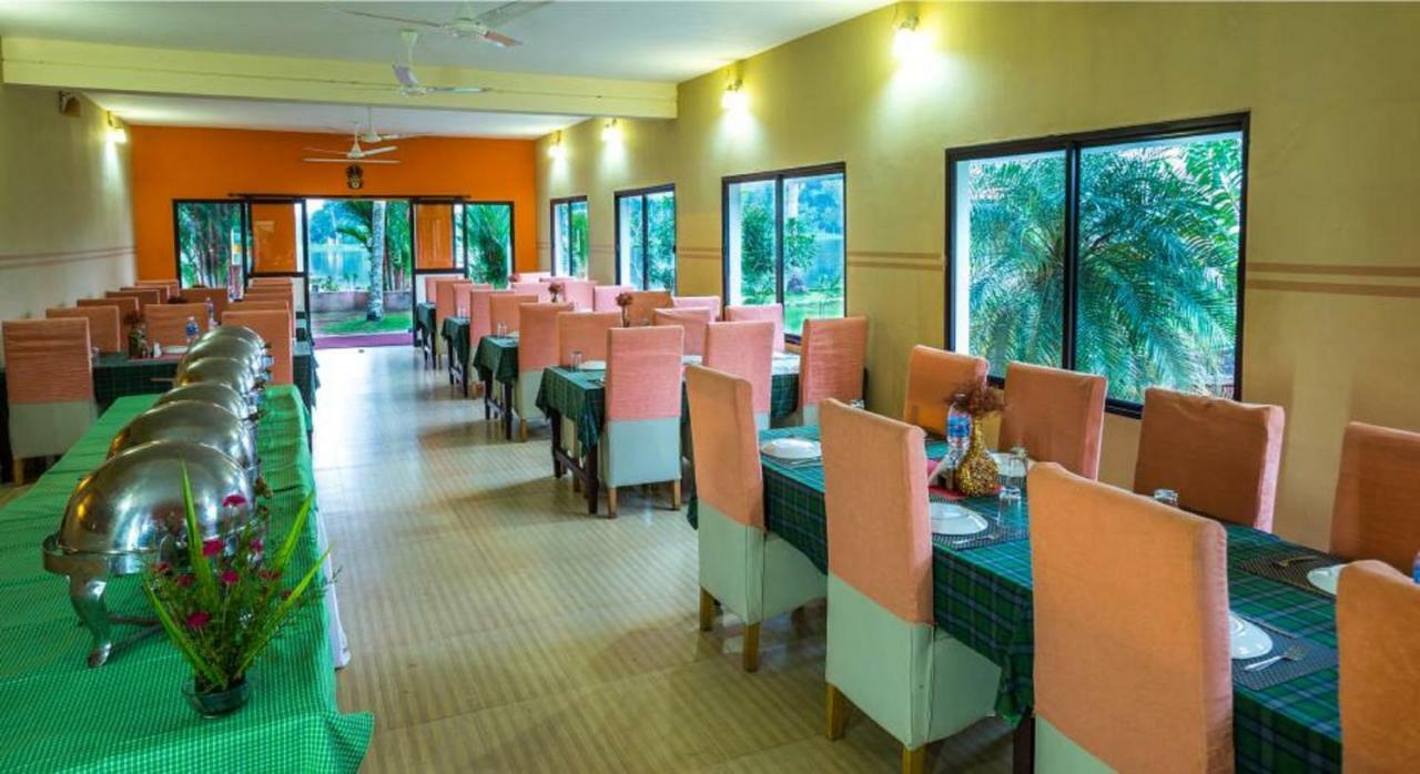 Green Palace Ayurveda Resort, Alleppey Alappuzha Zewnętrze zdjęcie